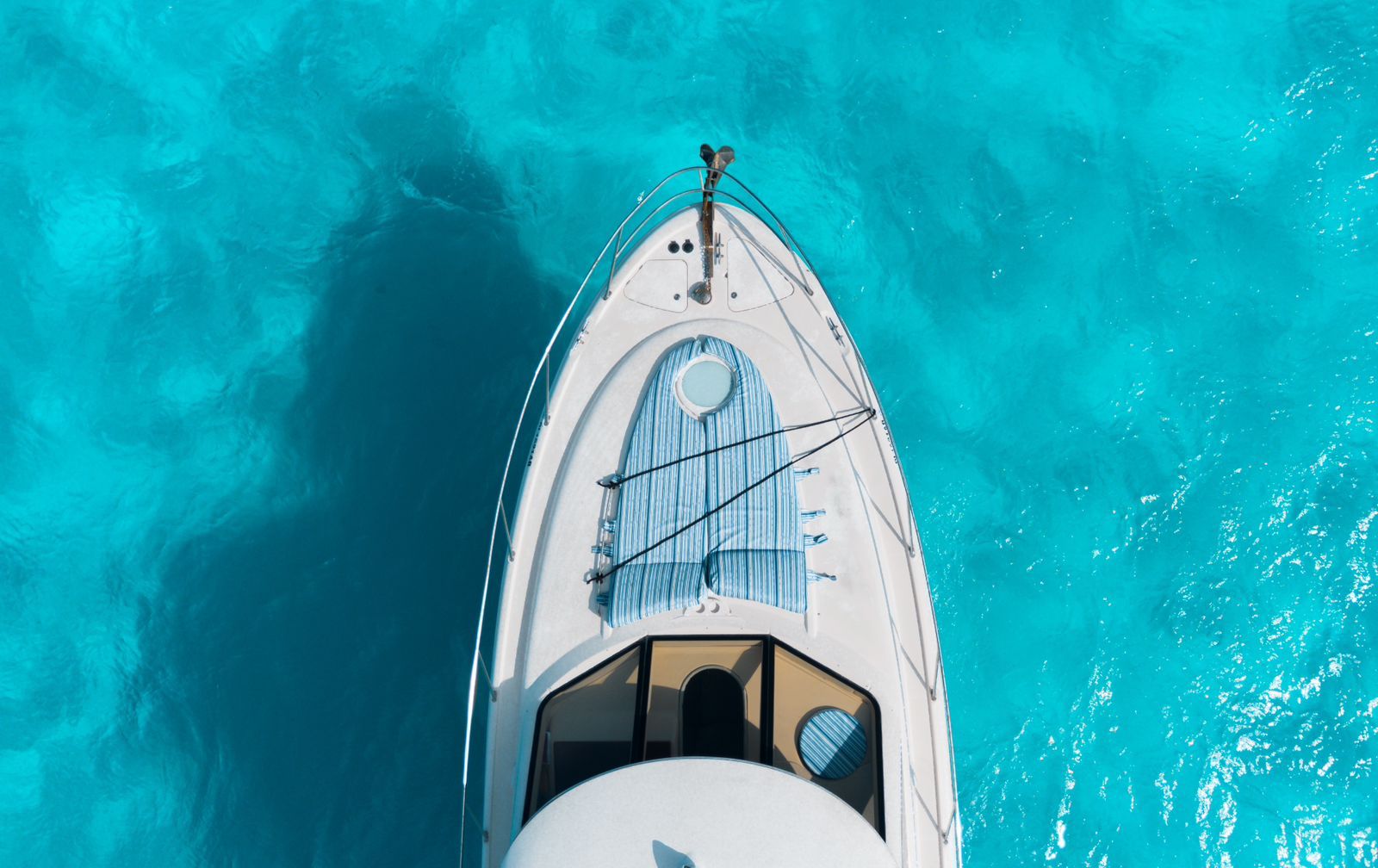 Meridian 46 ft private yacht